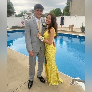 Johnathan Kayne size 0 prom dress